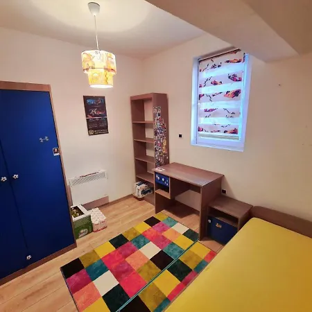 Apartment Zlatiste *